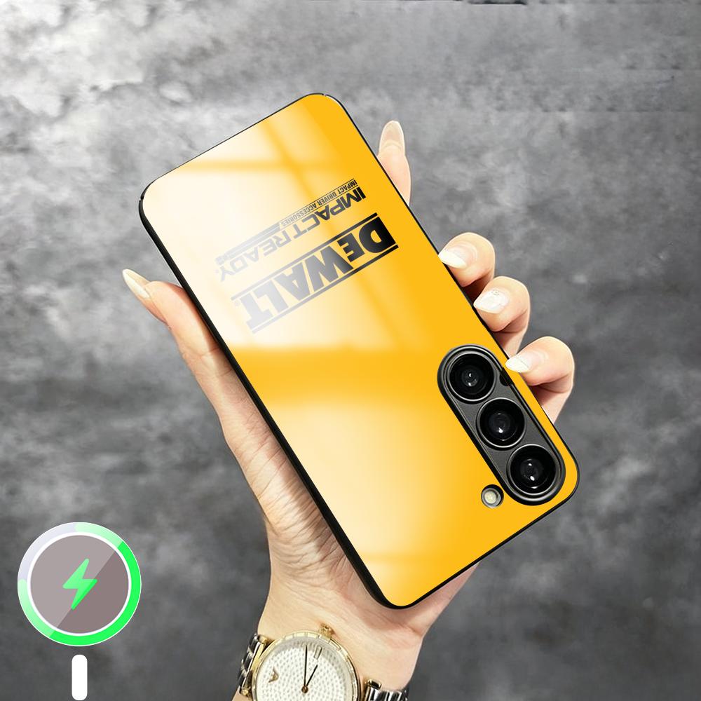 Custodia per telefono dal desi - Magnetic Phone Case recensione e prezzo